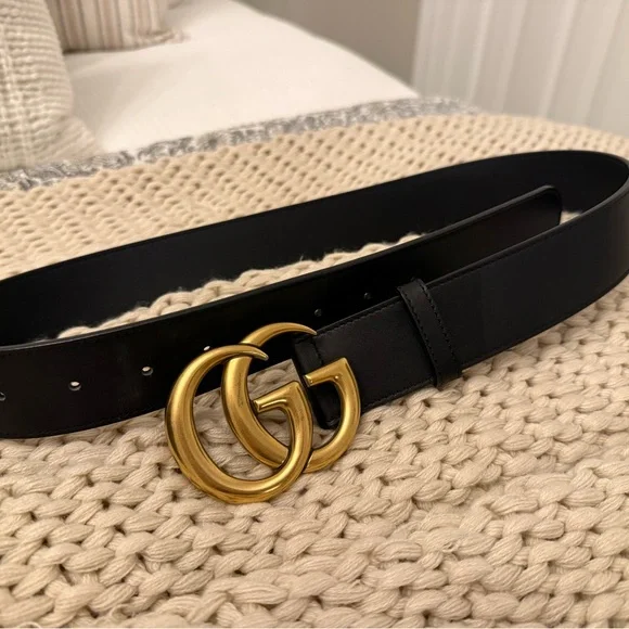 Gucci | Accessories | Gucci Gold Buckle Black Leather Belt  display picture 3
